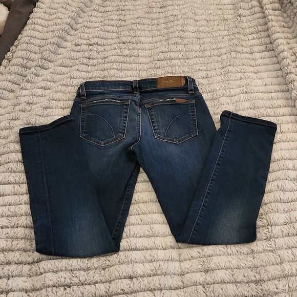 Dark wash vintage reserve straight leg Joe's jeans size 24. - Picture 9 of 11